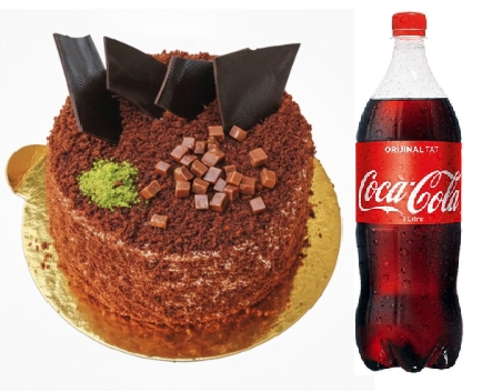 4-6 Kişilik Yaş Pasta Menüsü - Çikolata Şöleni ve 1 Lt Kola