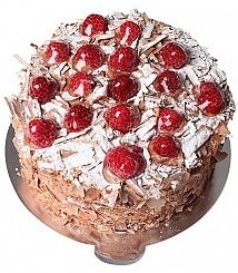 Katıksız 6–9 Kişilik Çikolatalı Frambuazlı Yaş Pasta